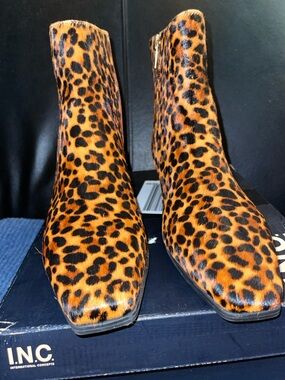 INC International Concepts Leopard-Print Ankle Boots Fenna Booties Size 10 NWB